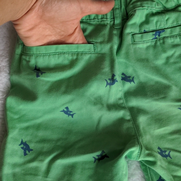 $6/20 Boys short - Picture 6 of 7